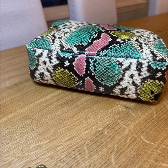 Clare V pastel Snakeskin Marisol crossbody Bag with pink strap - Picture 7 of 11